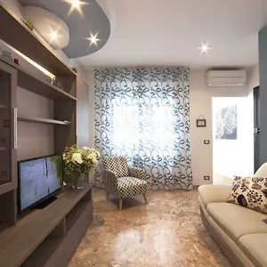  Appartamento Centralissimo Con 2 E 2 Bagni Italia